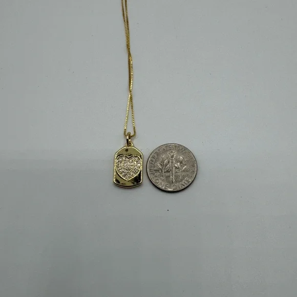 18k Heart Tag Pendant - Picture 4 of 8